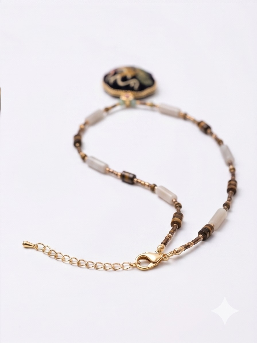 Song Brocade Fragrance Locket Necklace, handcrafted jewelry detail 3